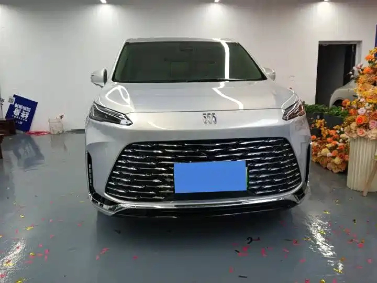 BUICK GL8 NEW ENERGY