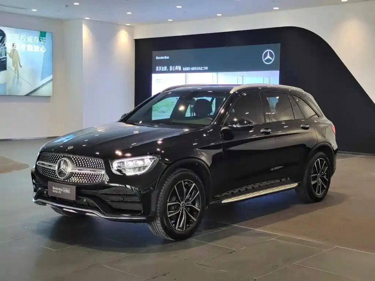 MERCEDES BENZ GLC