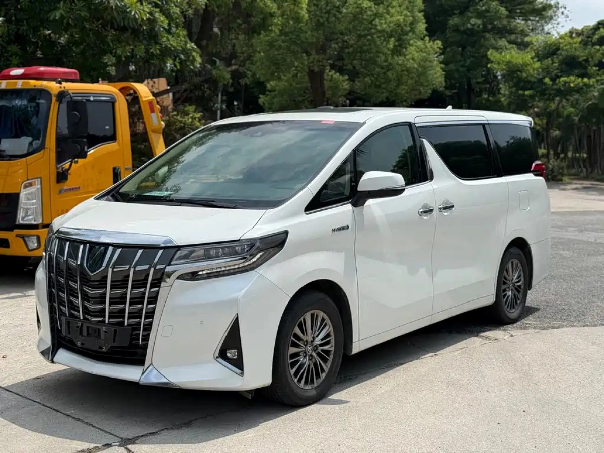 TOYOTA ALPHARD