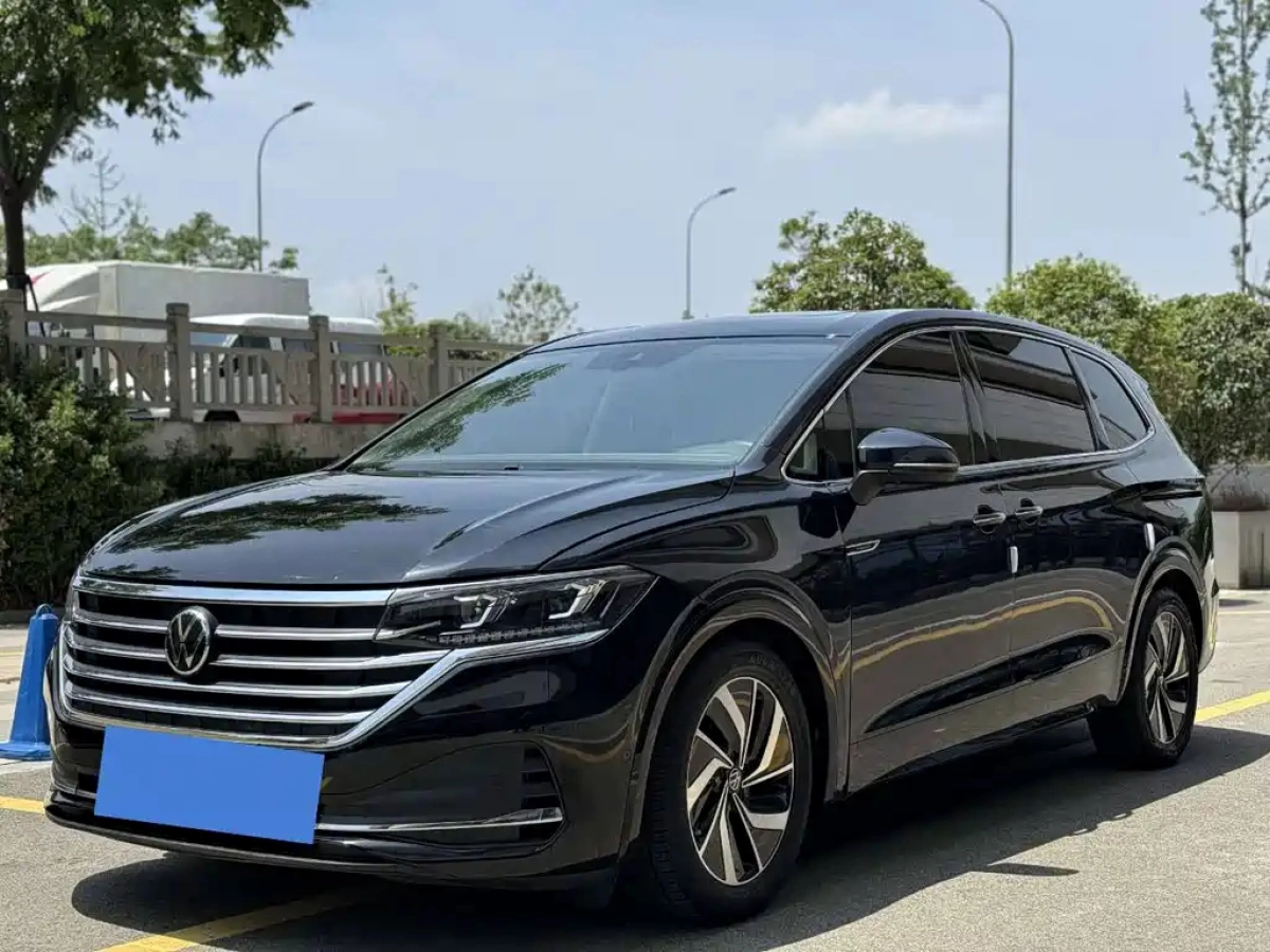 VOLKSWAGEN VILORAN  2021