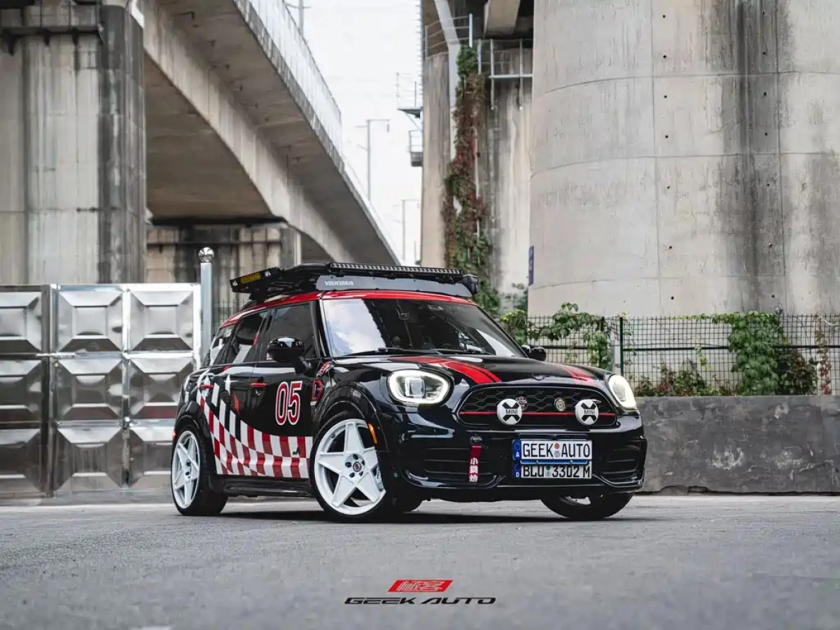 MINI JCW COUNTRYMAN  2021