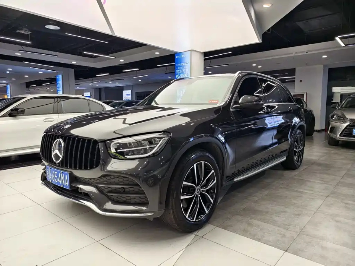 MERCEDES BENZ GLC