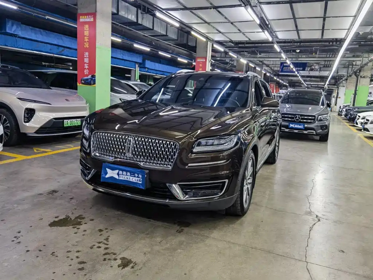 LINCOLN NAVIGATOR IMPORT  2020