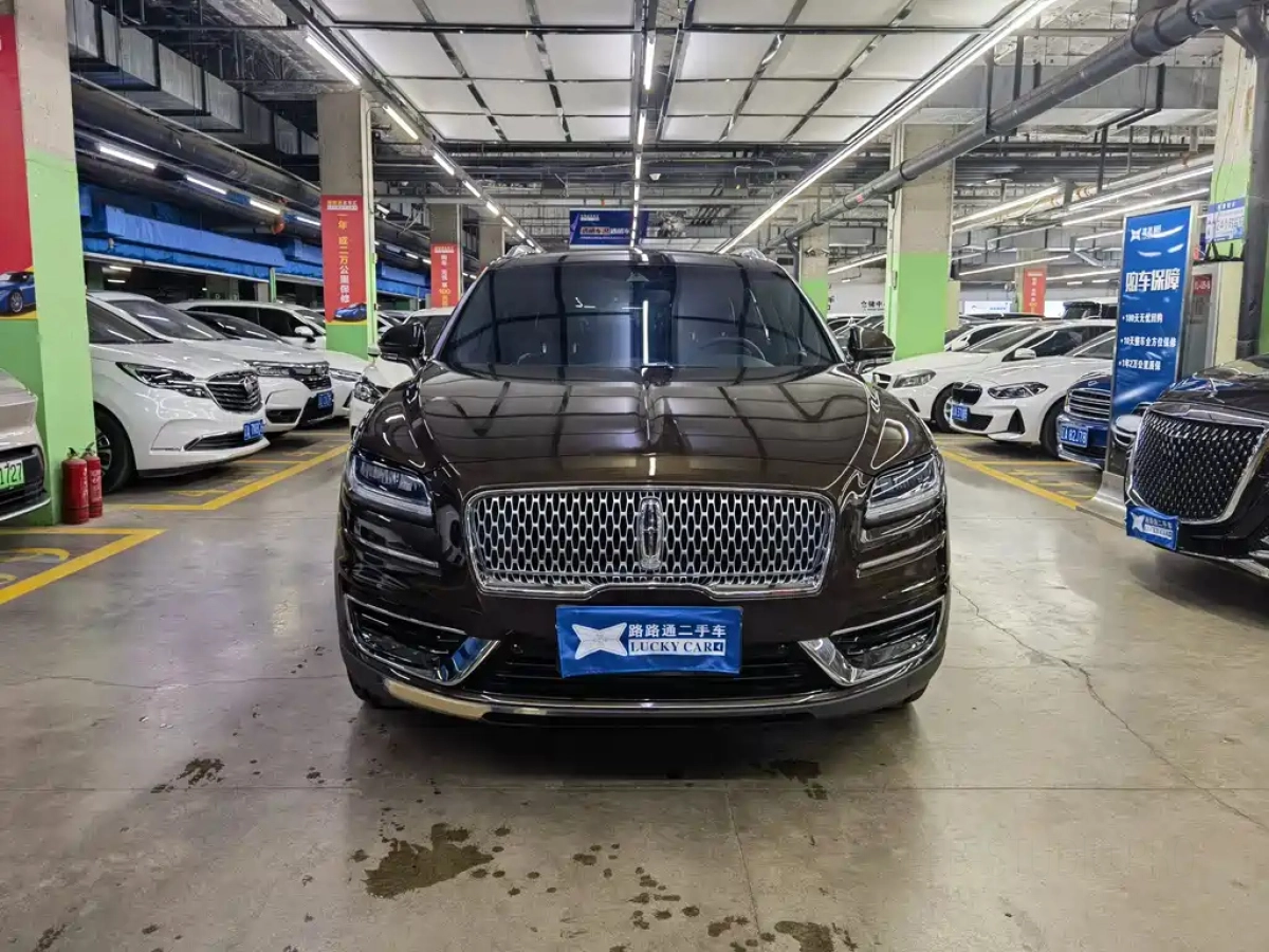 LINCOLN NAVIGATOR IMPORT