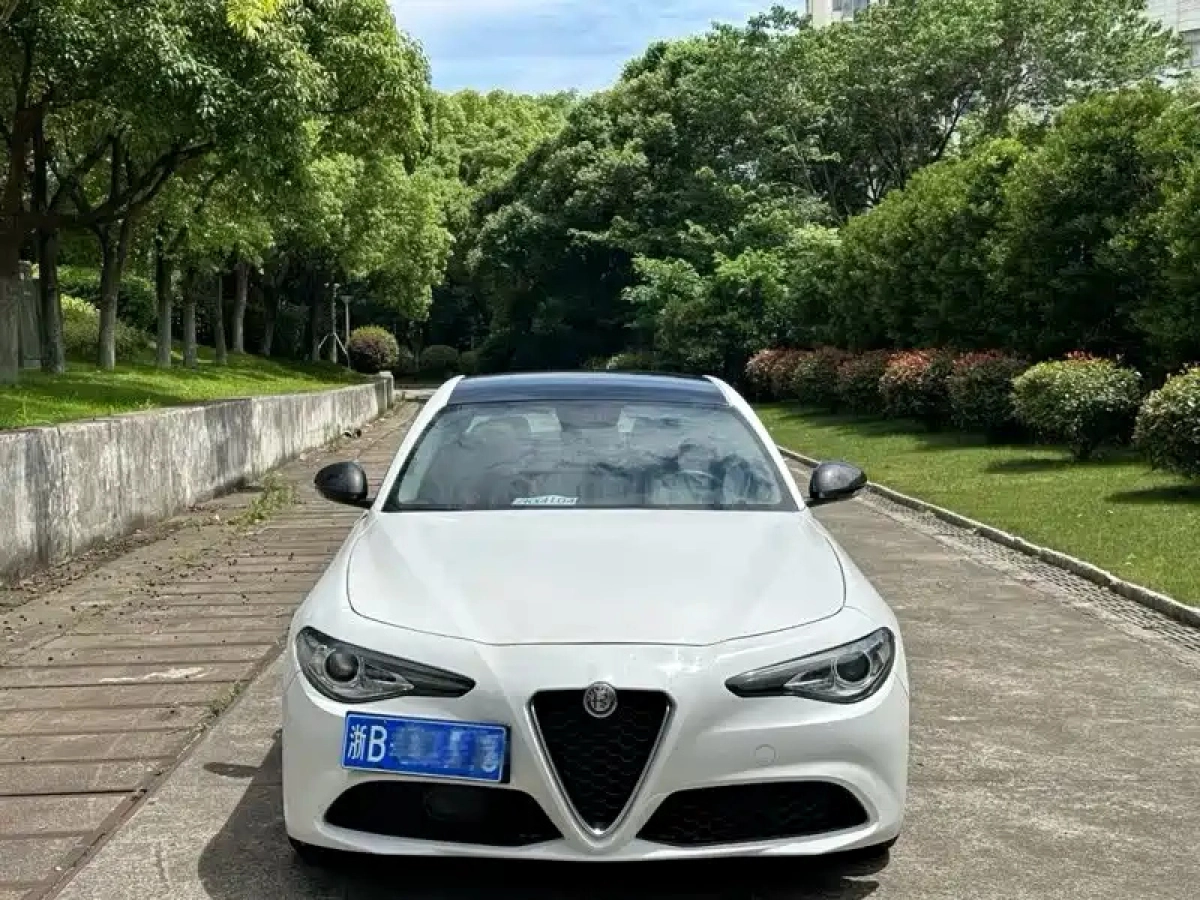 ALFAROMEO GIULIA