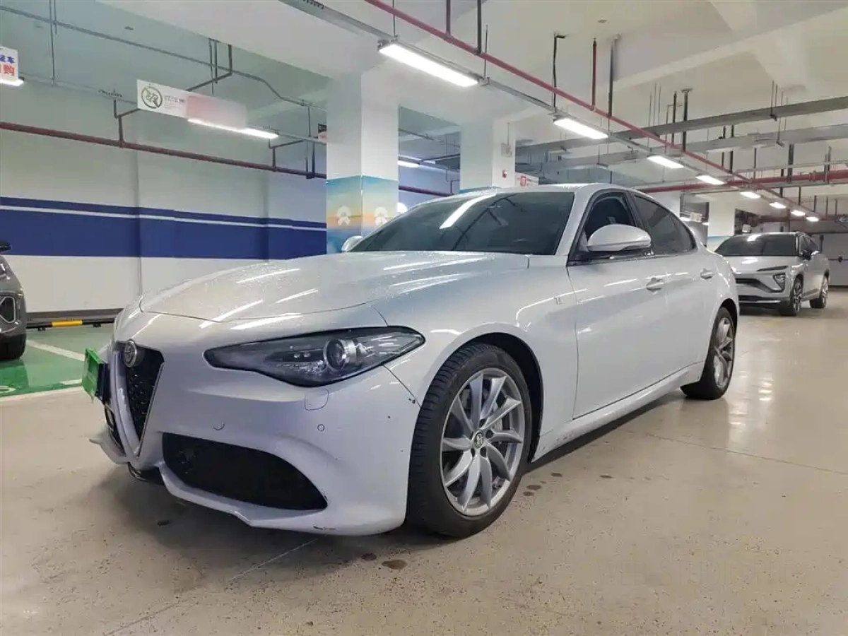ALFAROMEO GIULIA