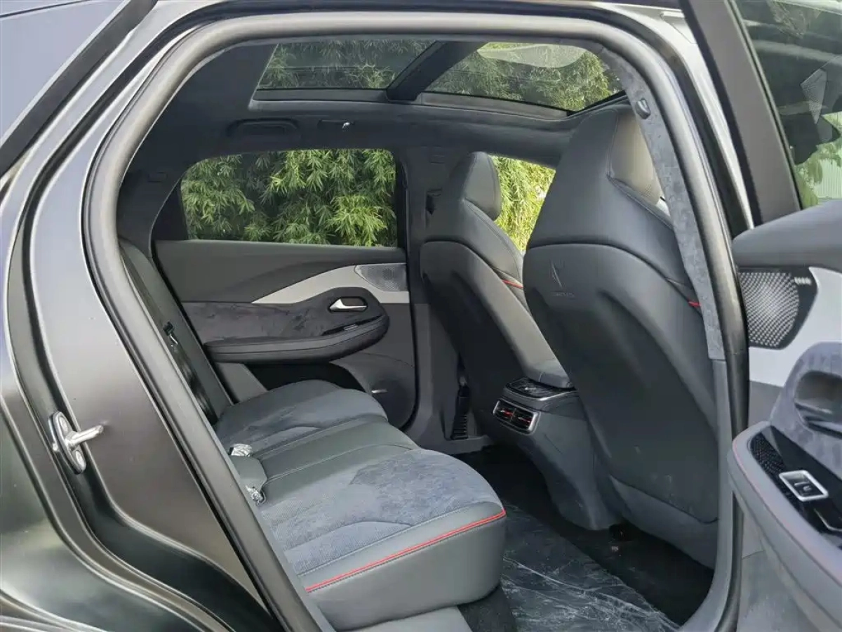 ARCFOX ALPHA S ALPHAS