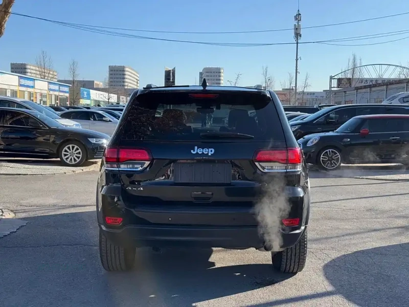 JEEP GRAND CHEROKEE IMPORT