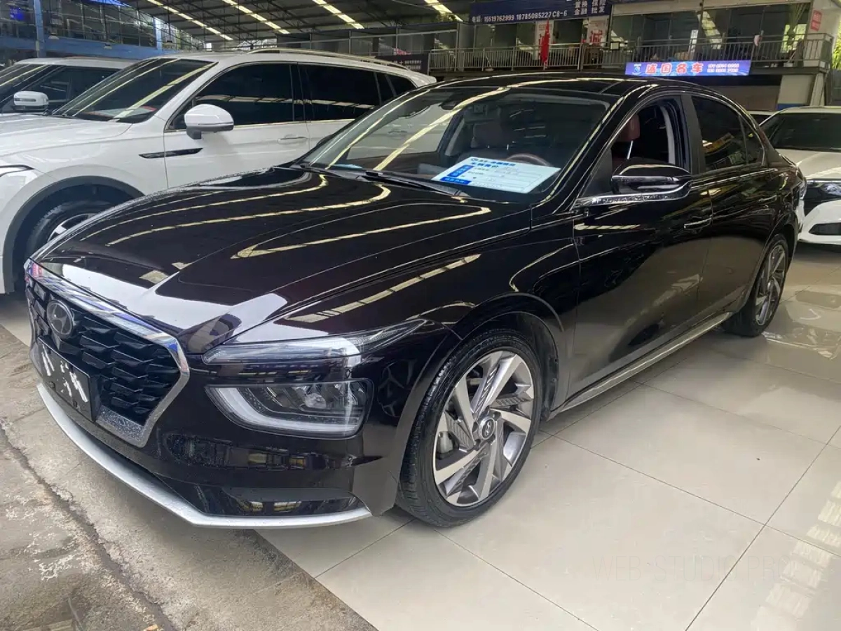 HYUNDAI MISTRA  2021