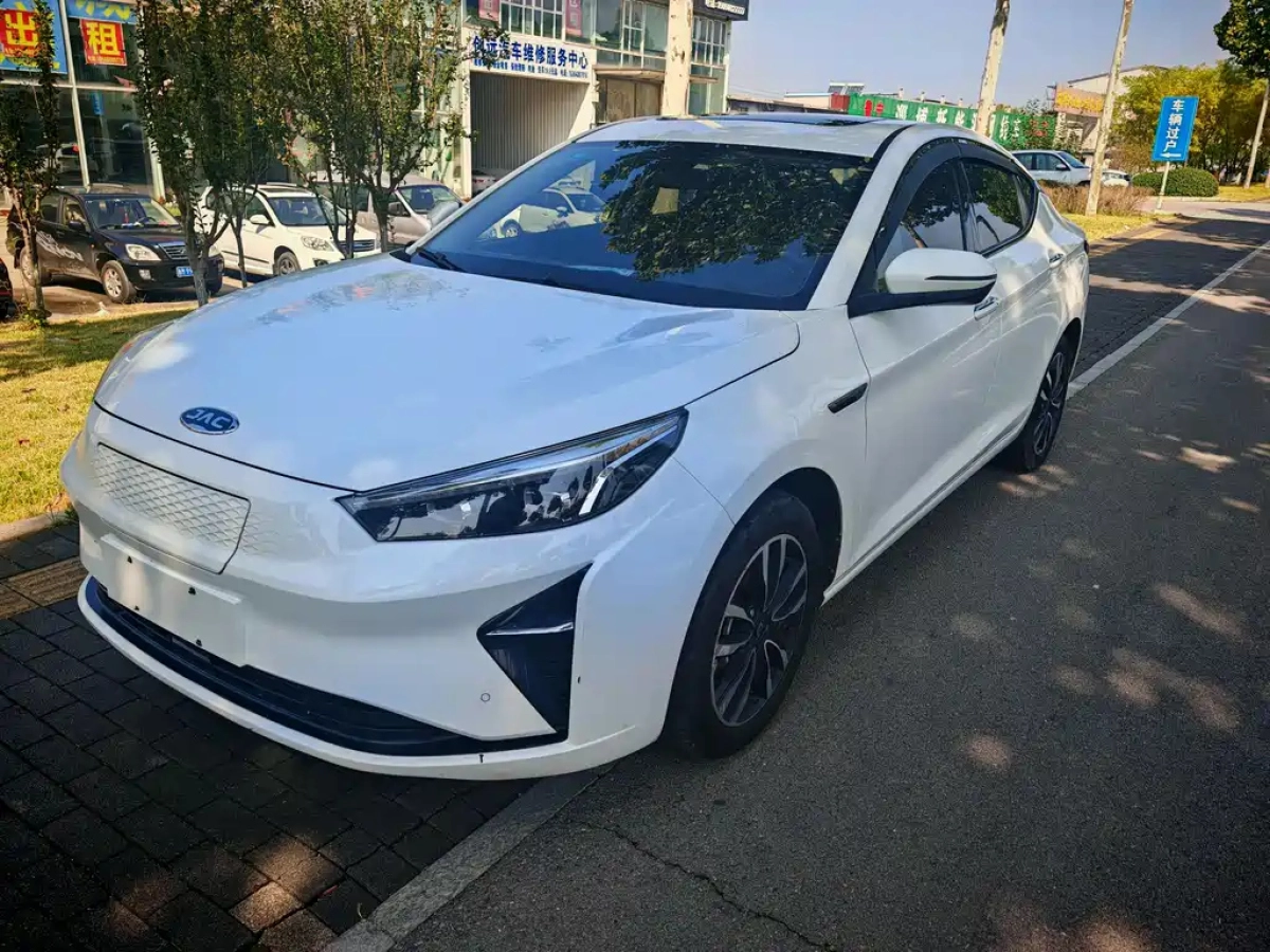 JAC MOTORS IC5  2020