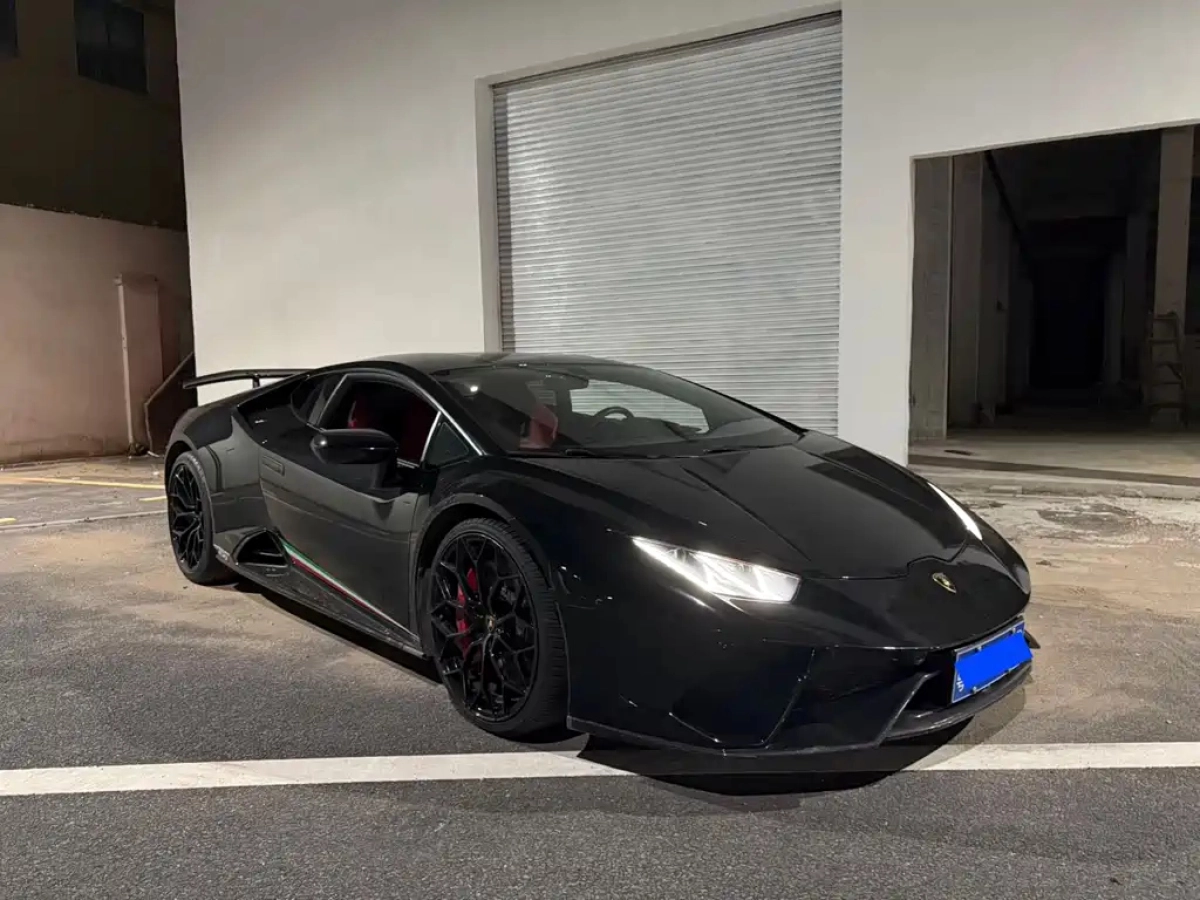 LAMBORGHINI HURACAN  2020