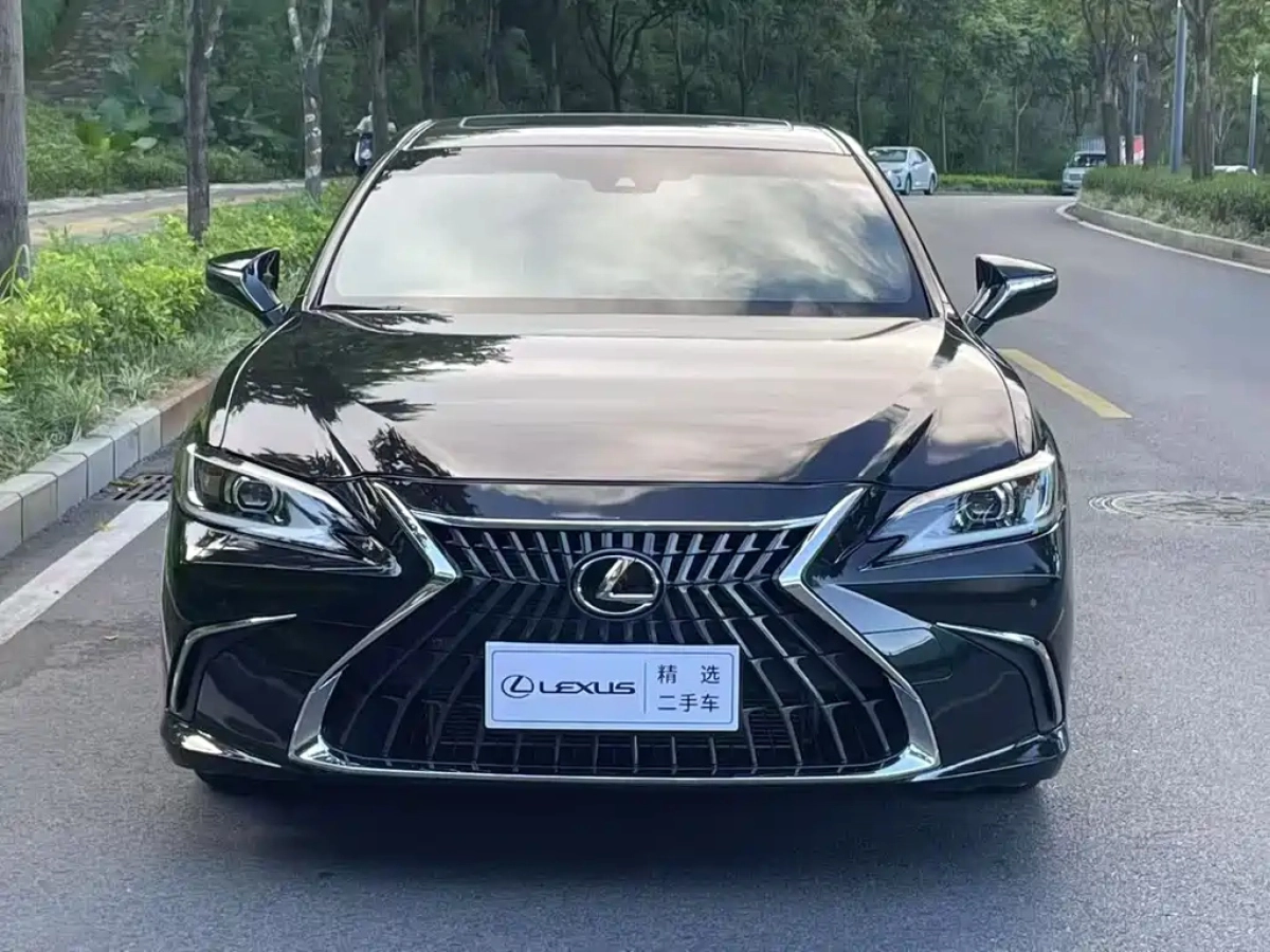 LEXUS ES  2023