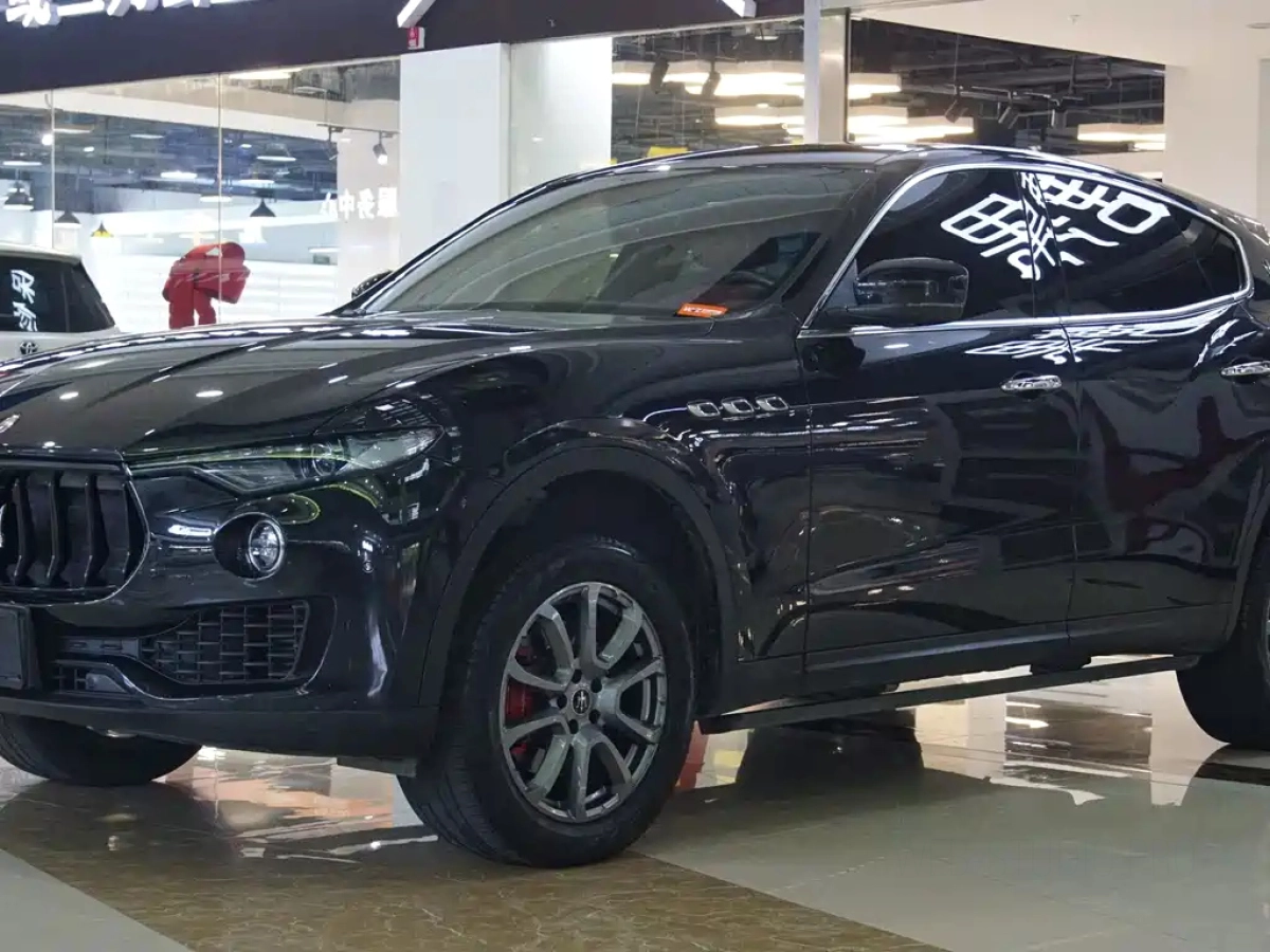 MASERATI LEVANTE
