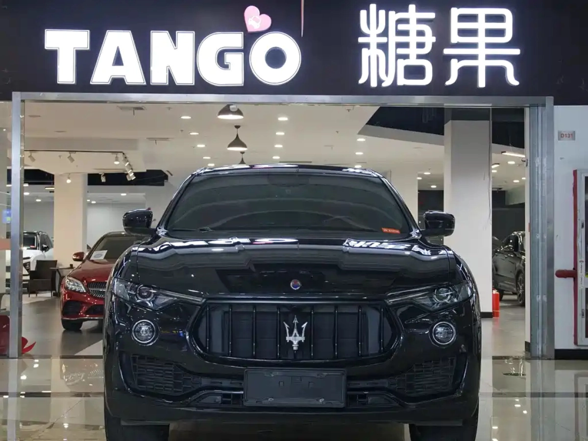 MASERATI LEVANTE