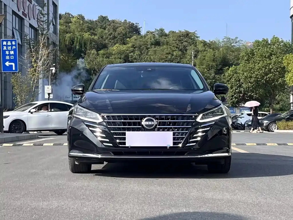 NISSAN TEANA