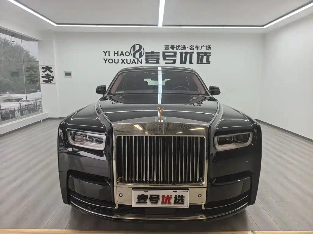 ROLLS ROYCE PHANTOM