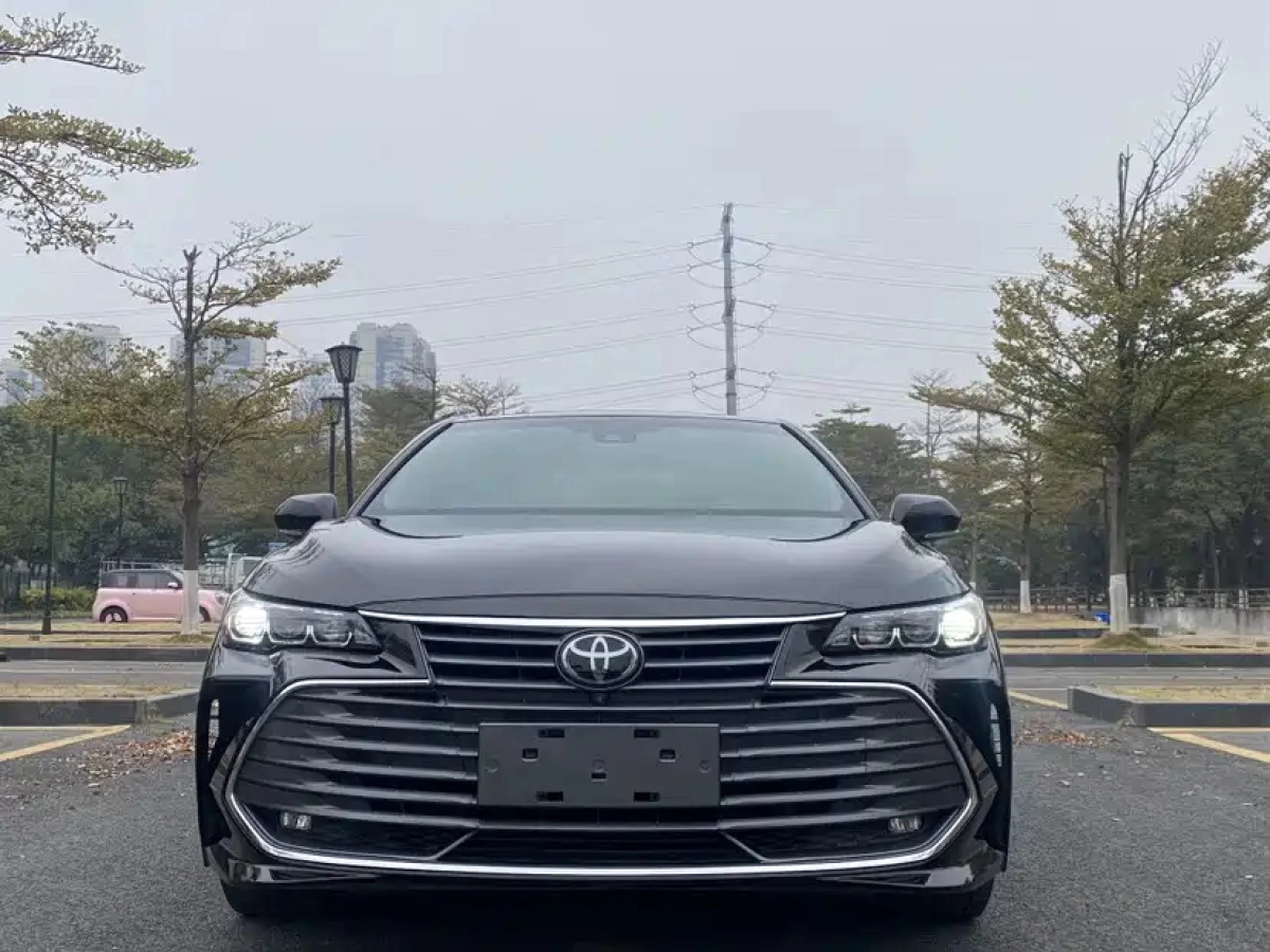 TOYOTA AVALON