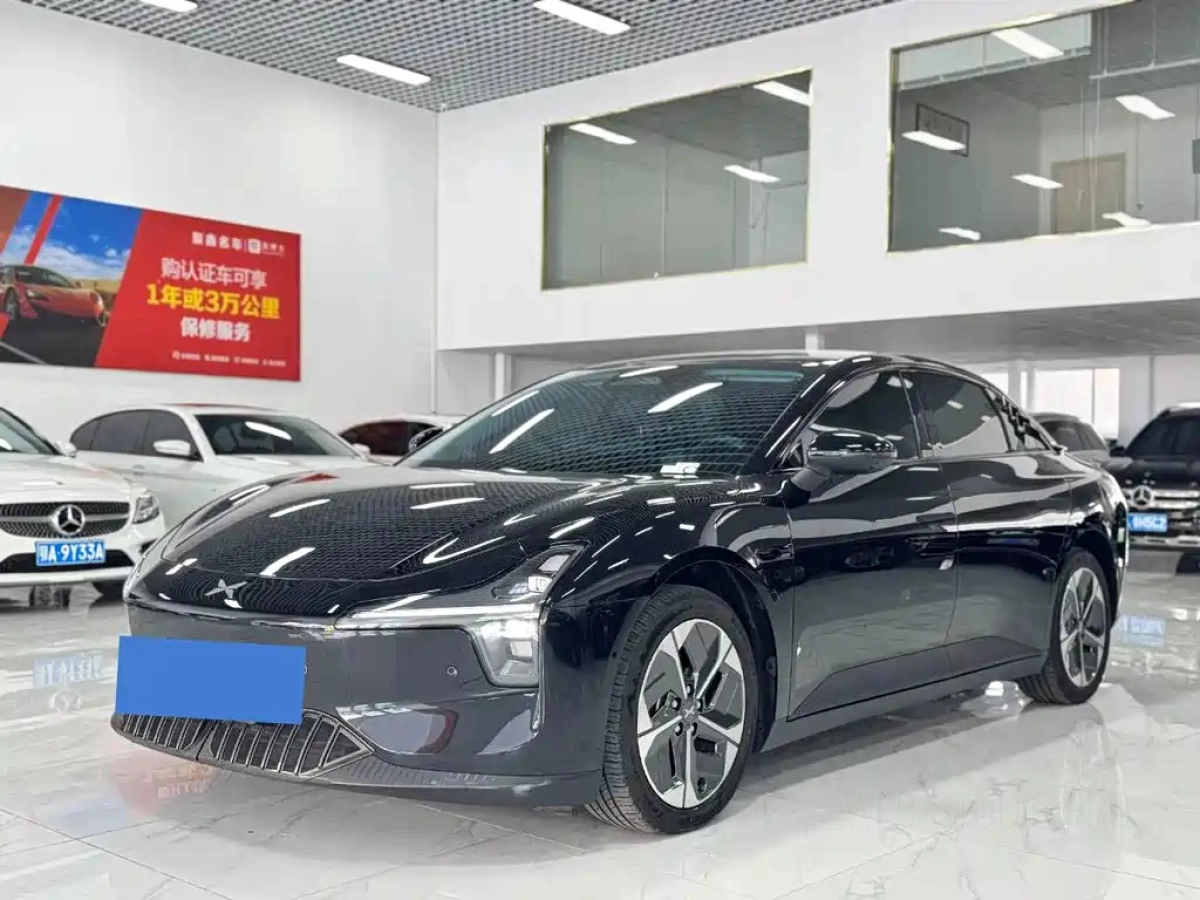 XPENG MOTORS MONA M03