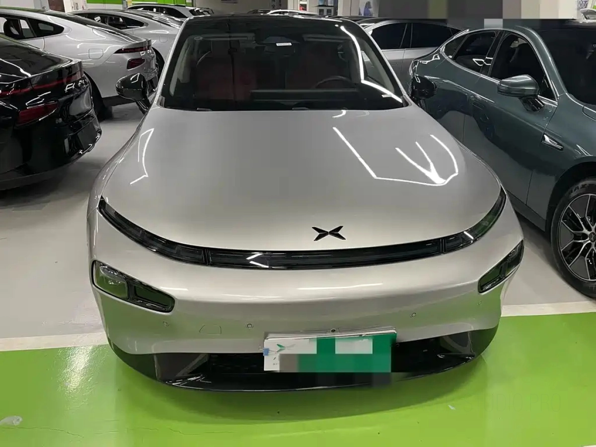 XPENG MOTORS P7