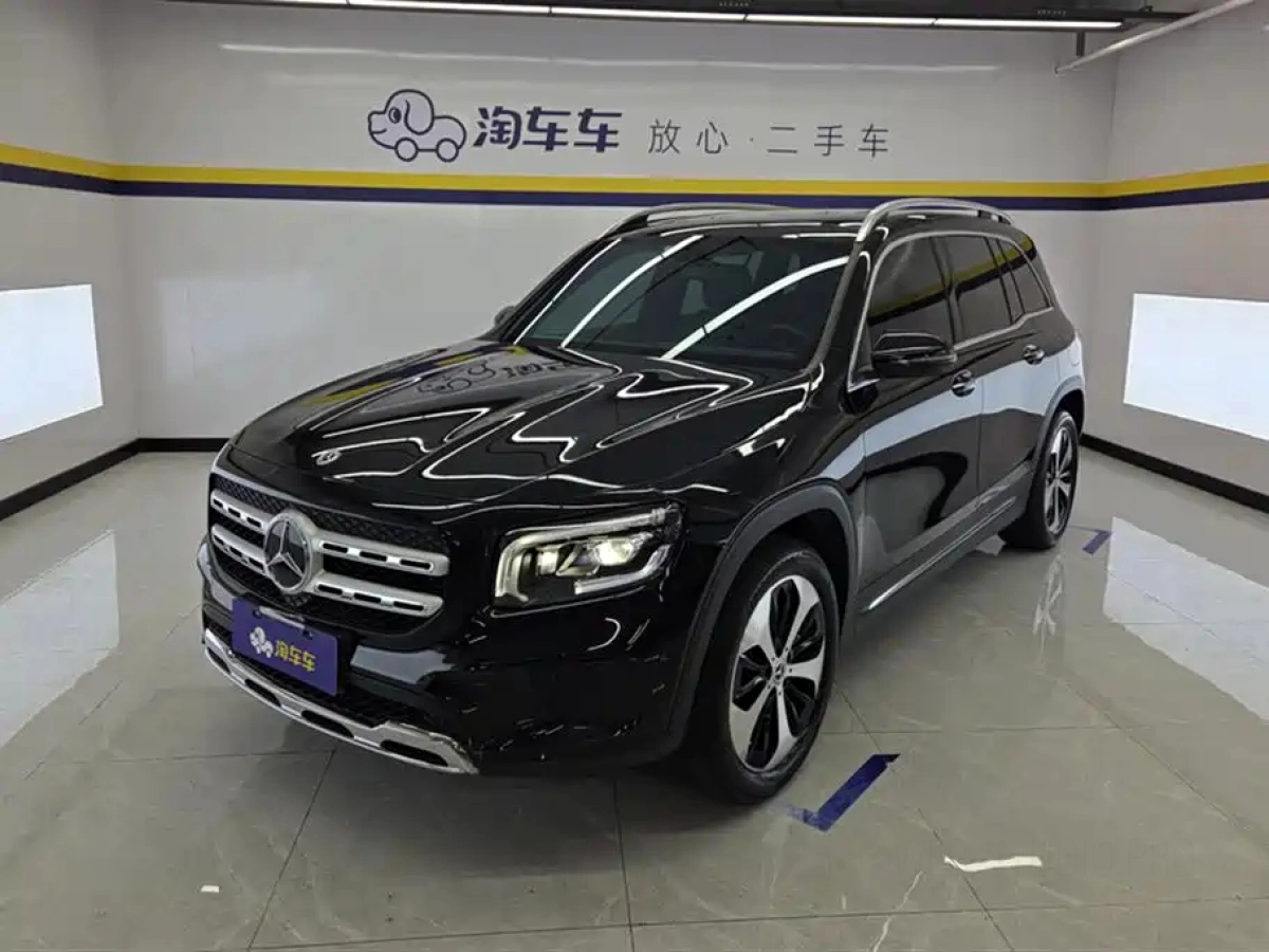 MERCEDES BENZ GLB