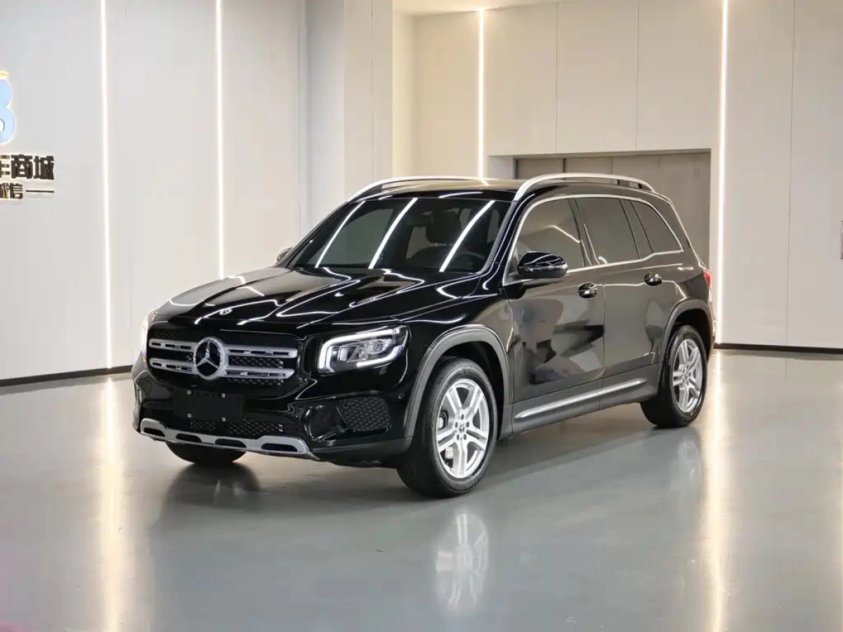 MERCEDES BENZ GLB