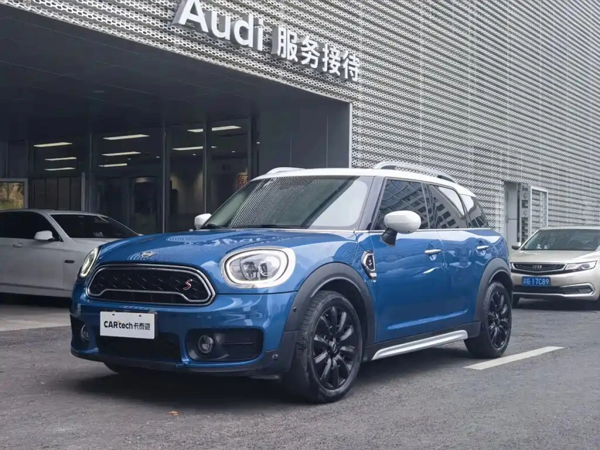 MINI COUNTRYMAN