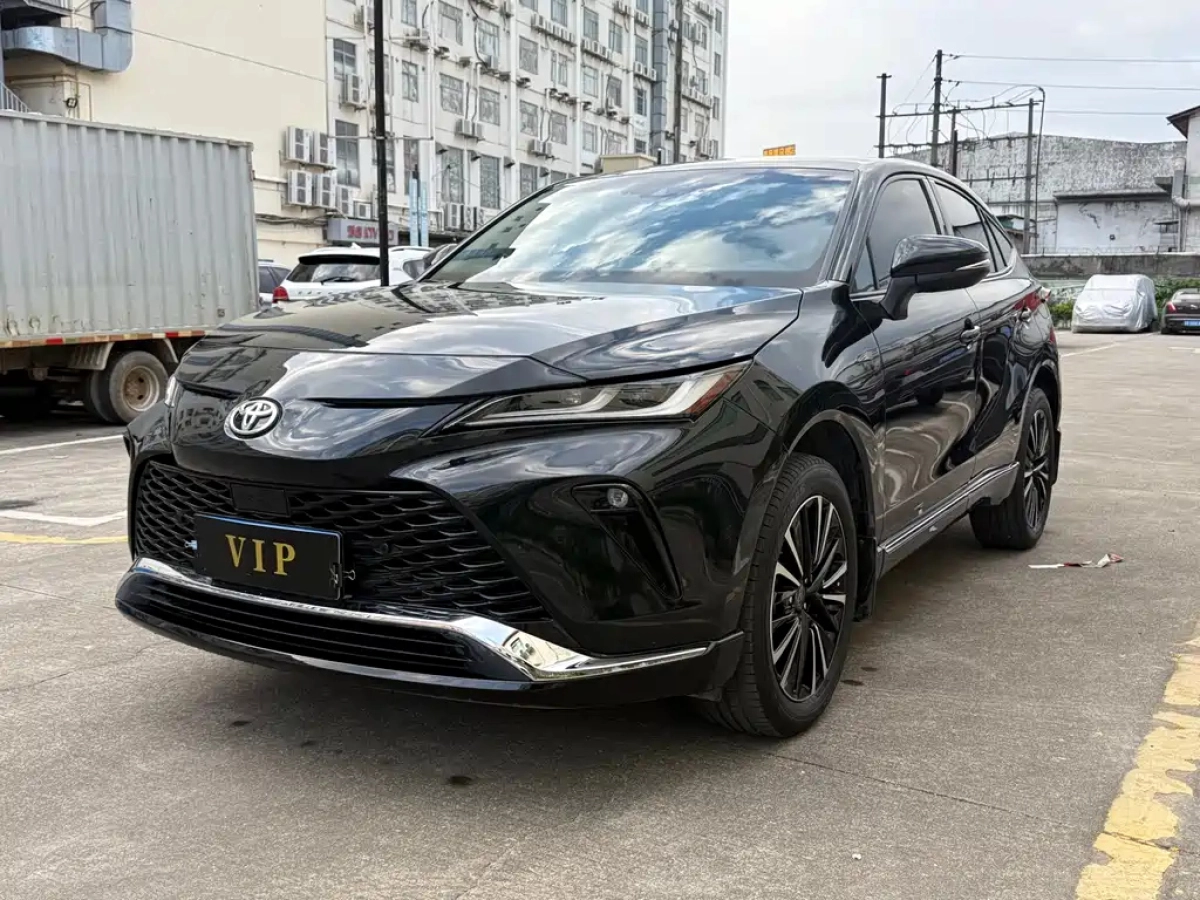 TOYOTA VENZA  2023