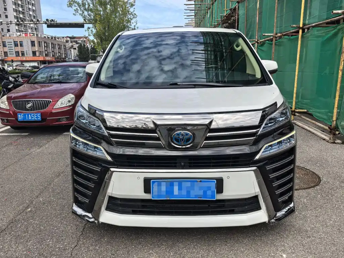 TOYOTA VELLFIRE