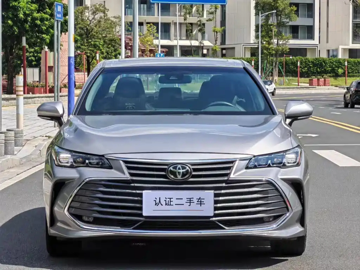 TOYOTA AVALON