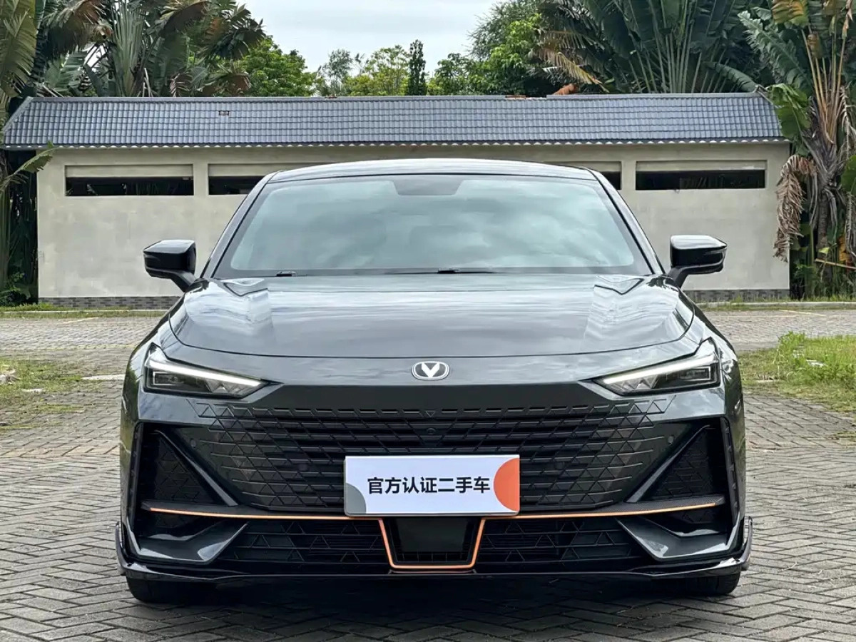 CHANGAN UNI-V