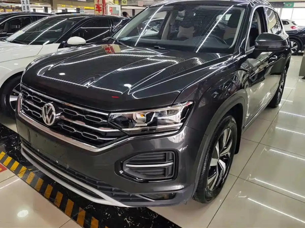 VOLKSWAGEN TAYRON  2022