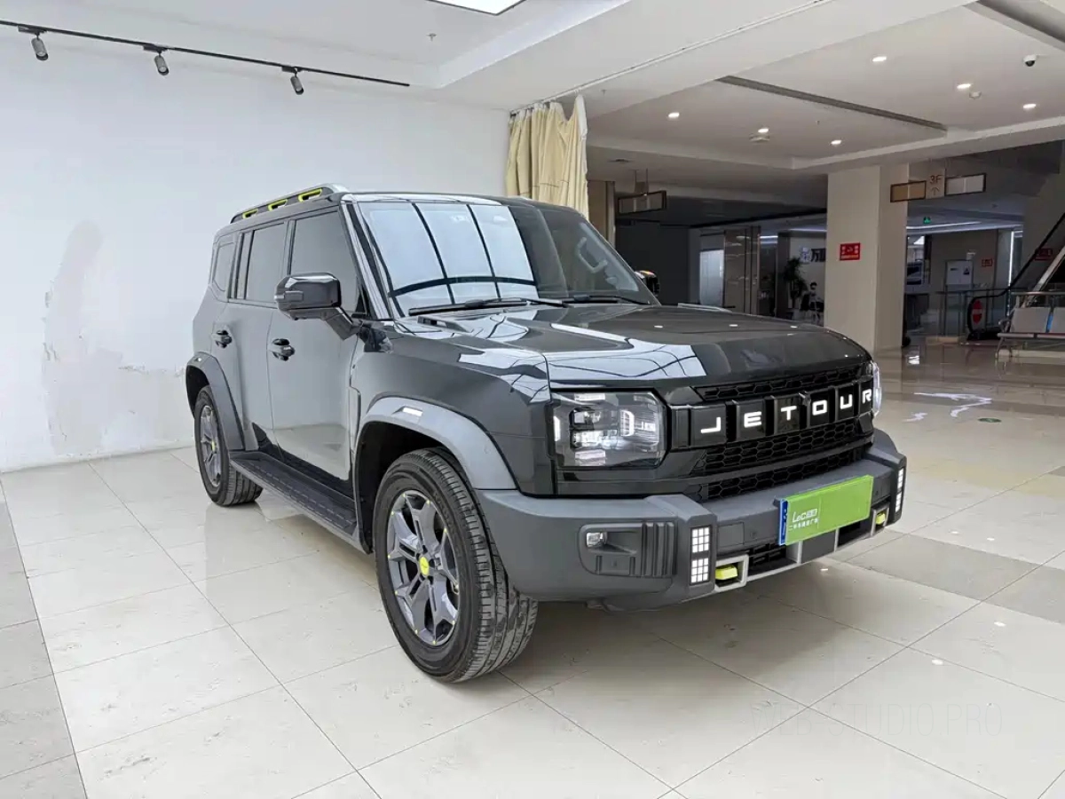 JETOUR TRAVELLER  T2