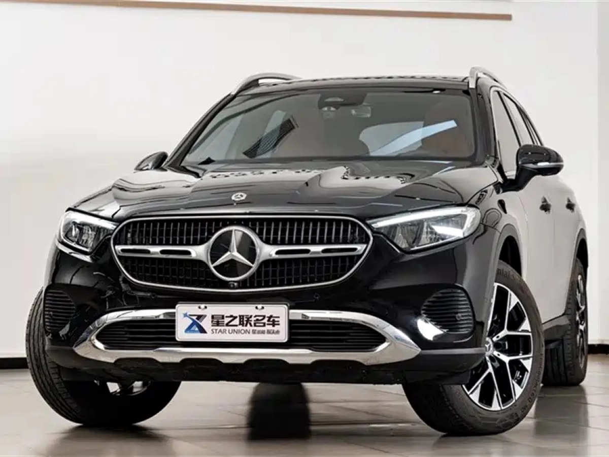 MERCEDES BENZ GLC