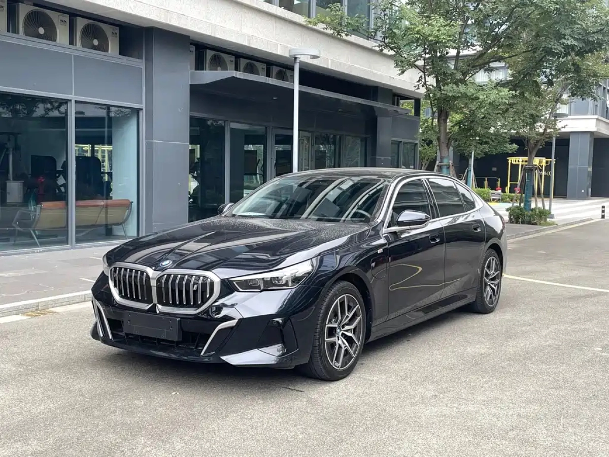 BMW I5  2024