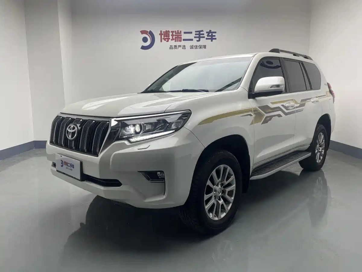 TOYOTA PRADO  2020