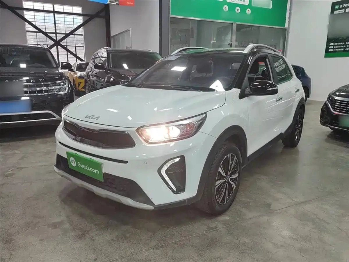 KIA KX1
