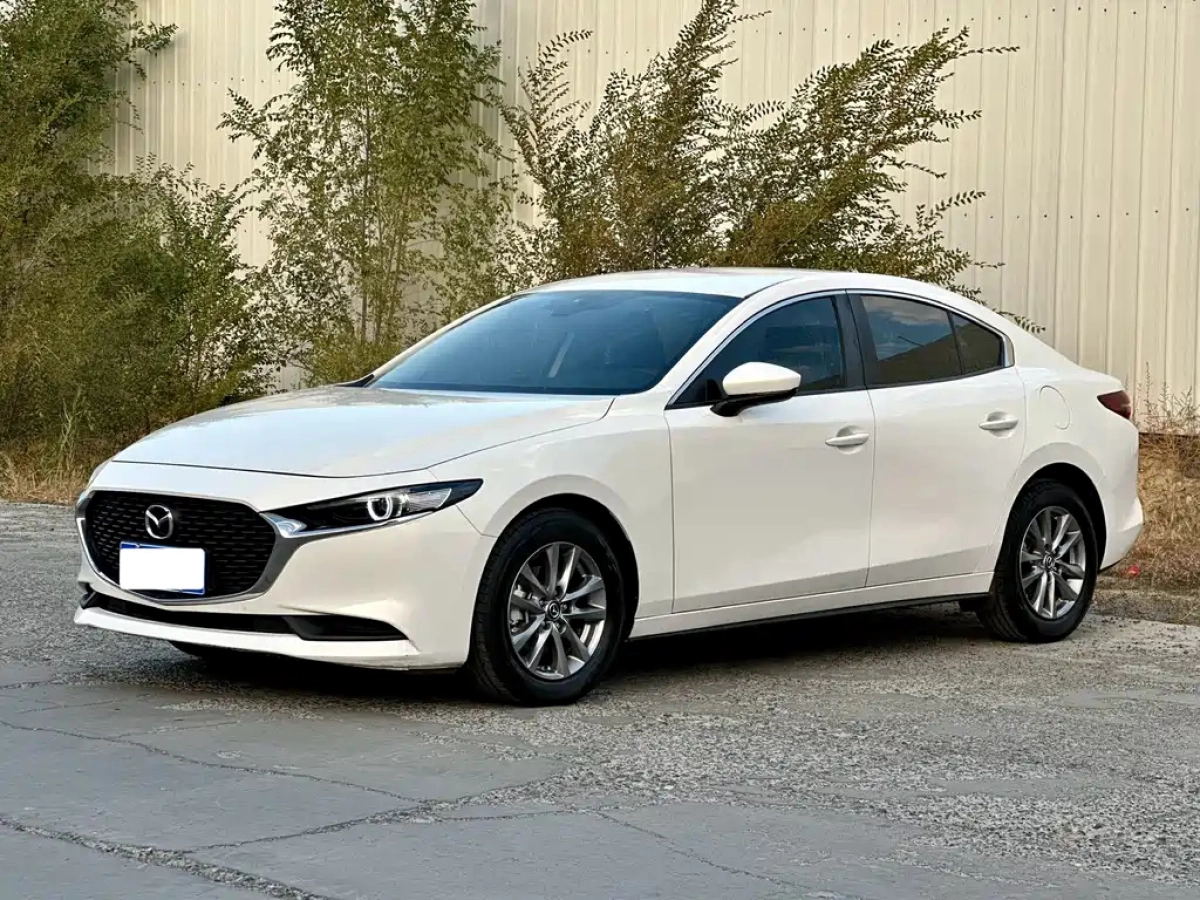 MAZDA 3 AXELA