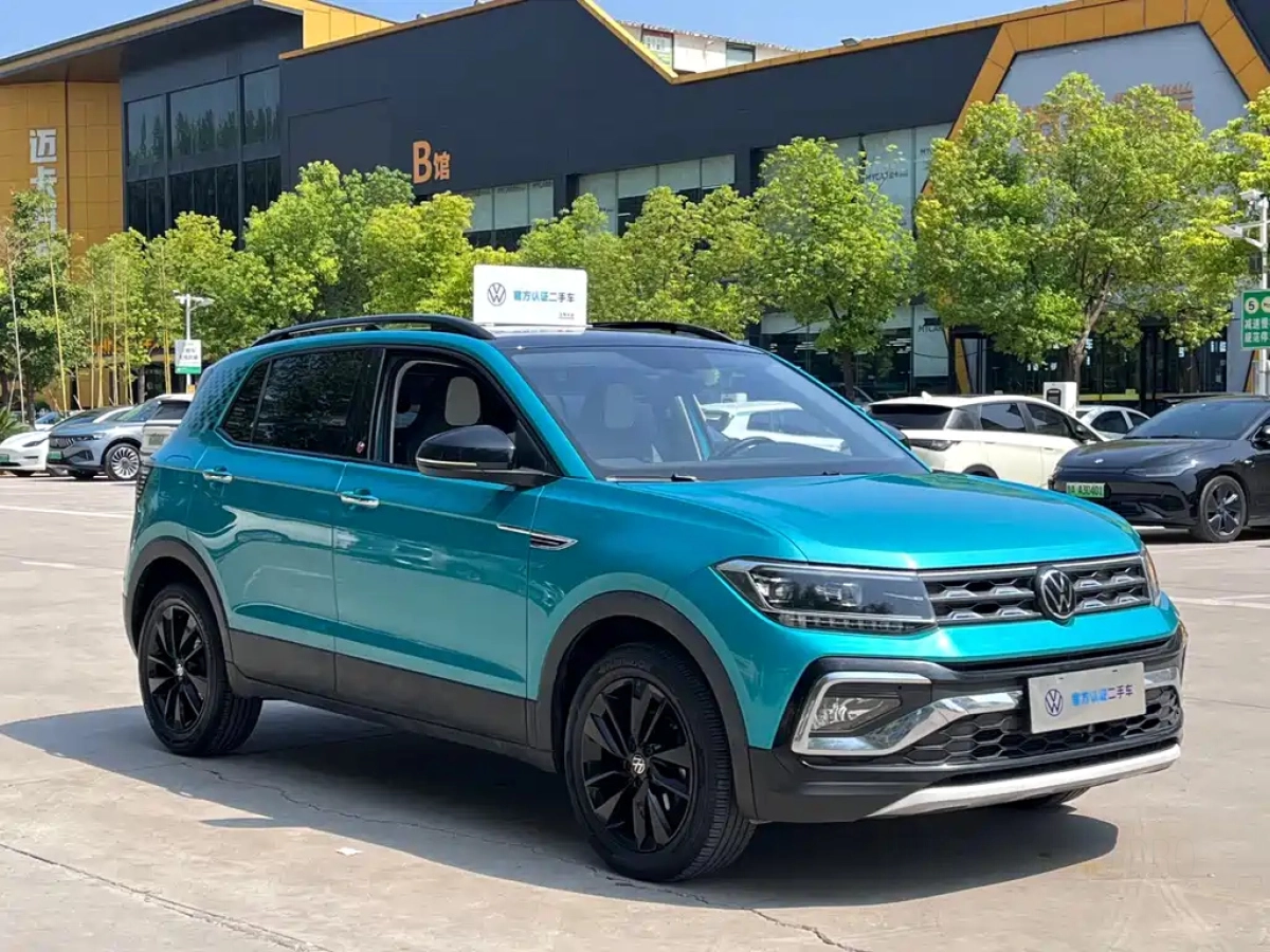 VOLKSWAGEN T-CROSS