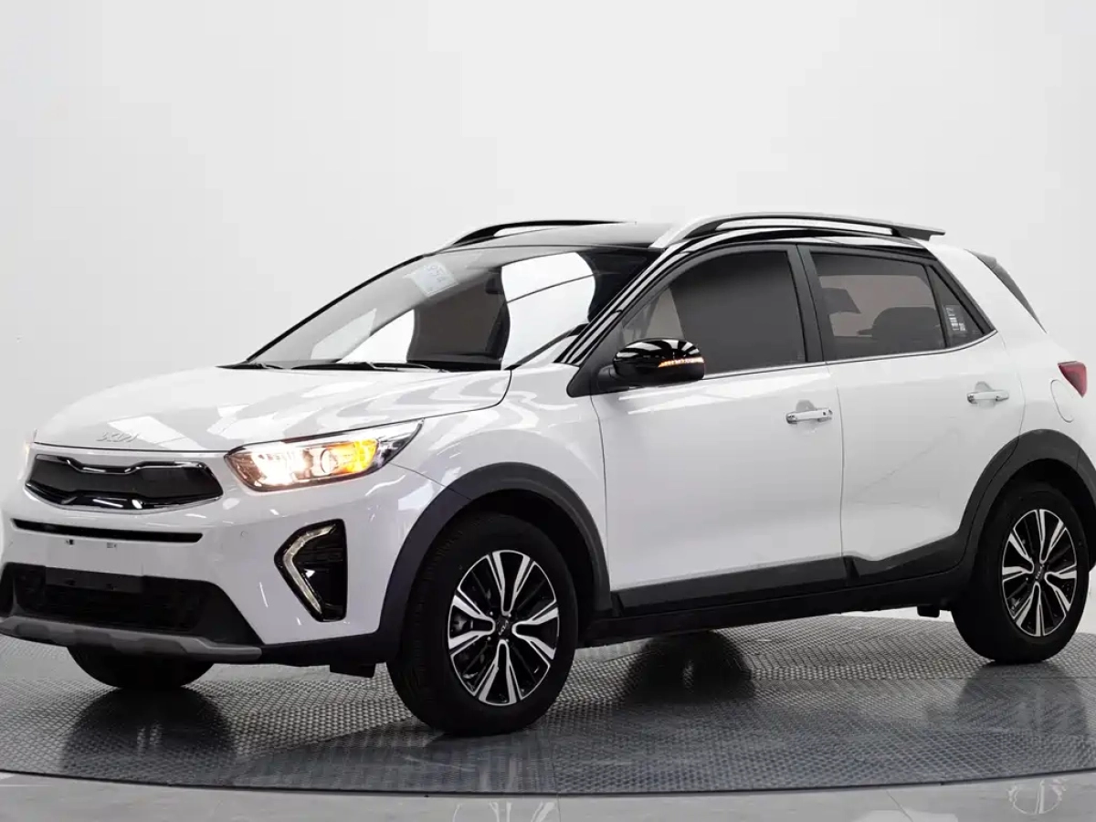 KIA KX1  2022