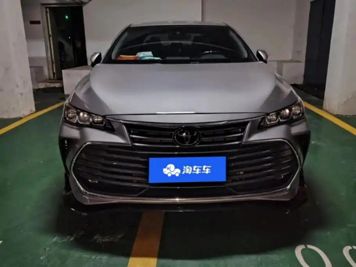 TOYOTA AVALON