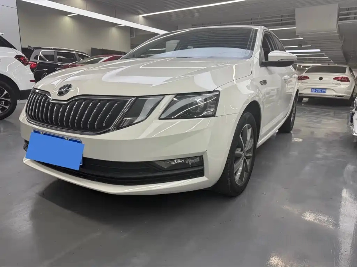 SKODA OCTAVIA