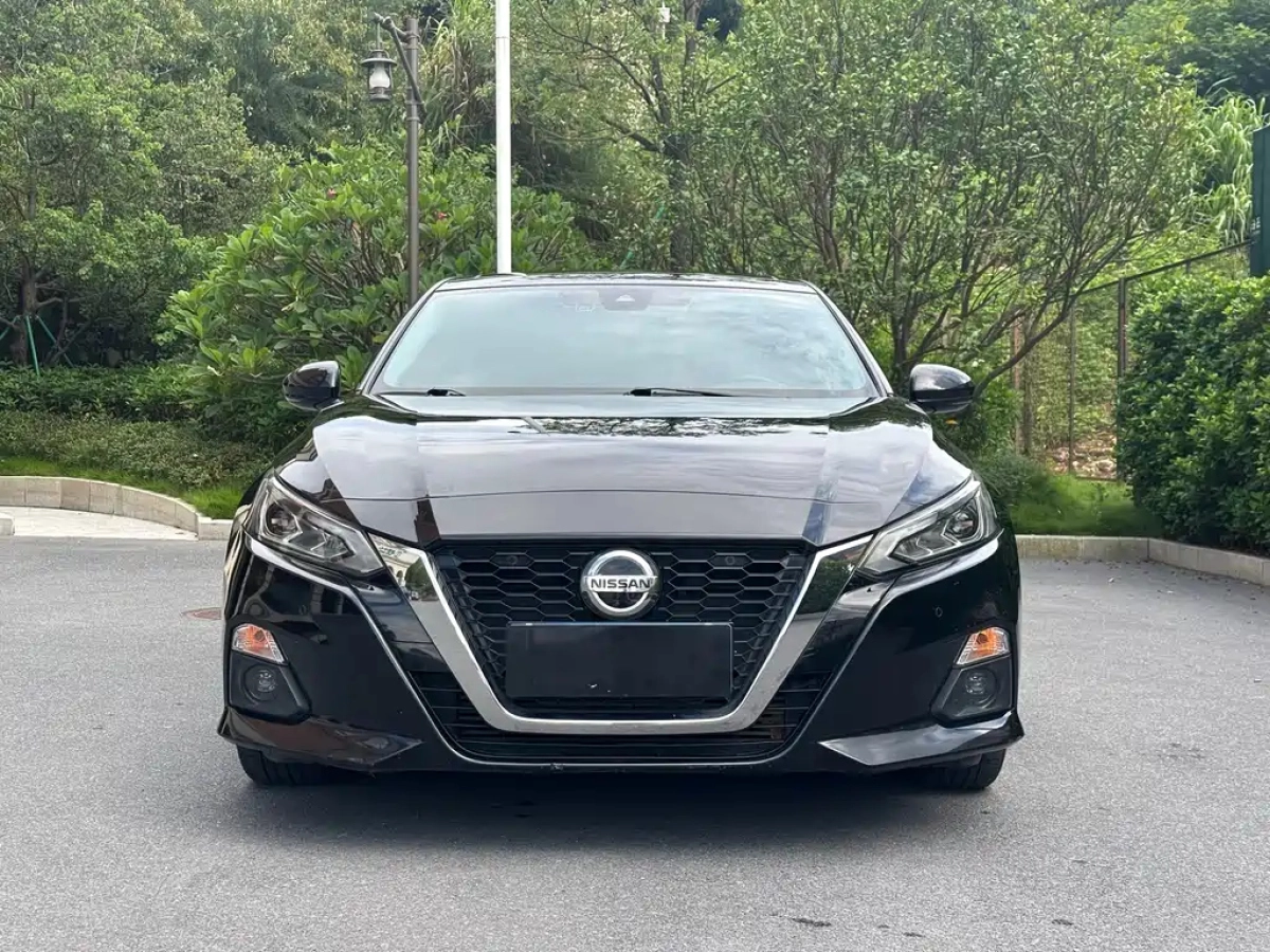 NISSAN TEANA