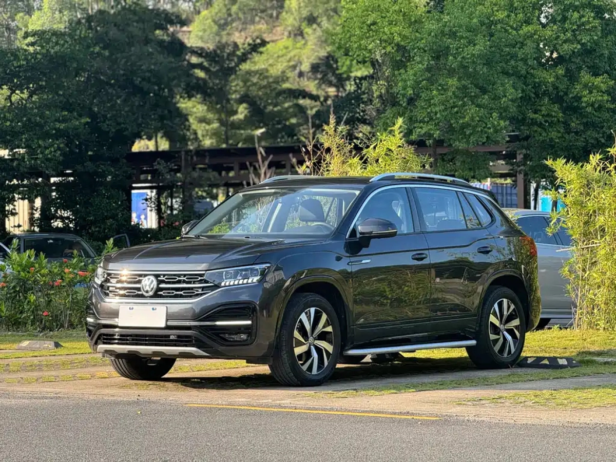 VOLKSWAGEN TAYRON  2021