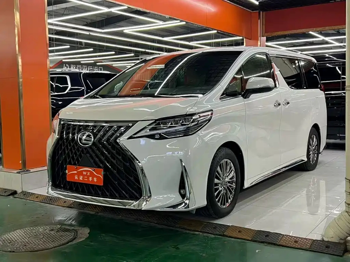 TOYOTA VELLFIRE  2020