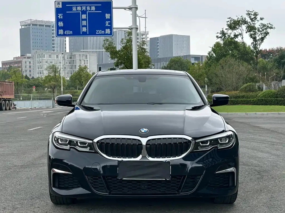 BMW 3-SERIES