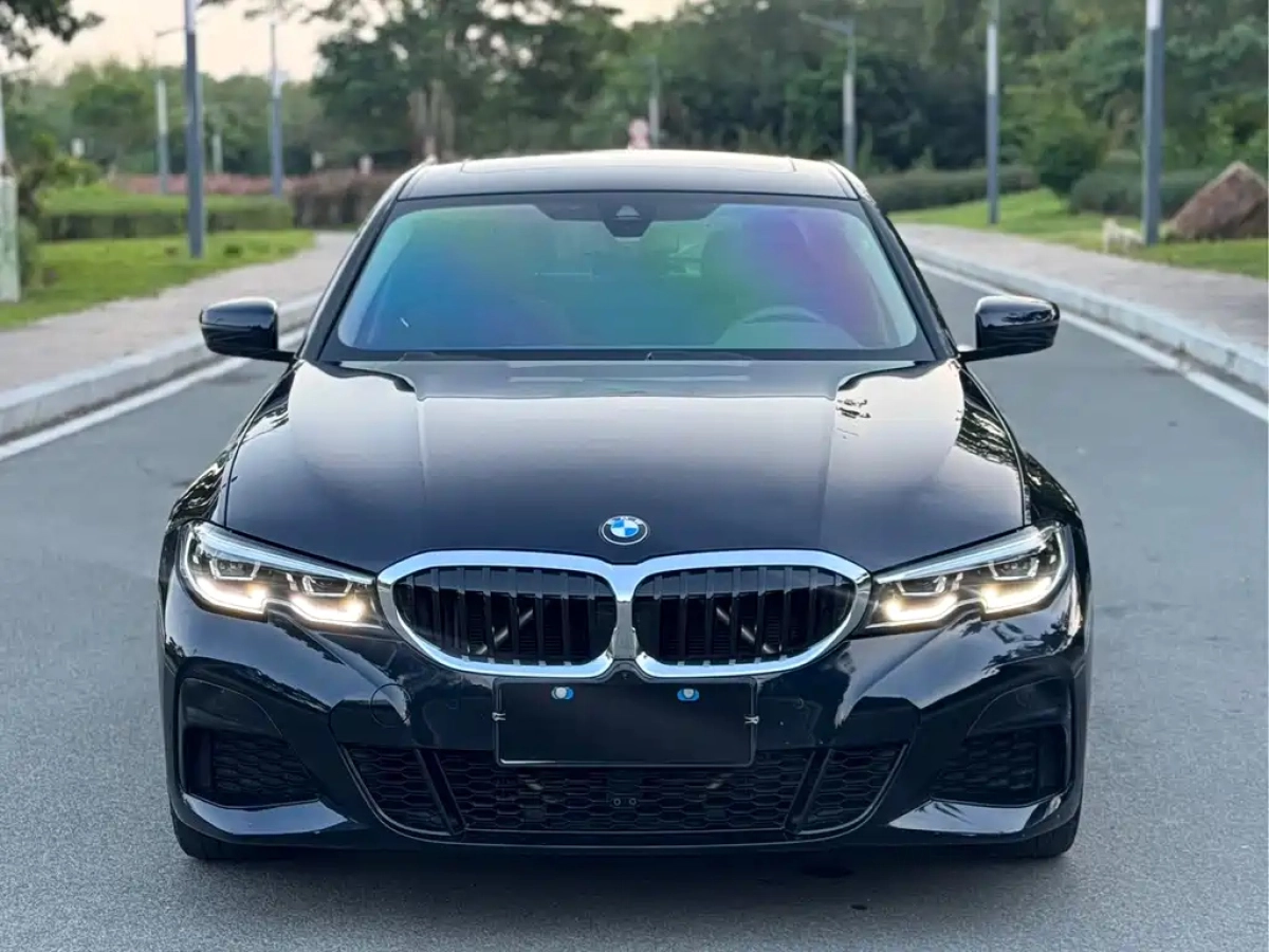 BMW 3-SERIES