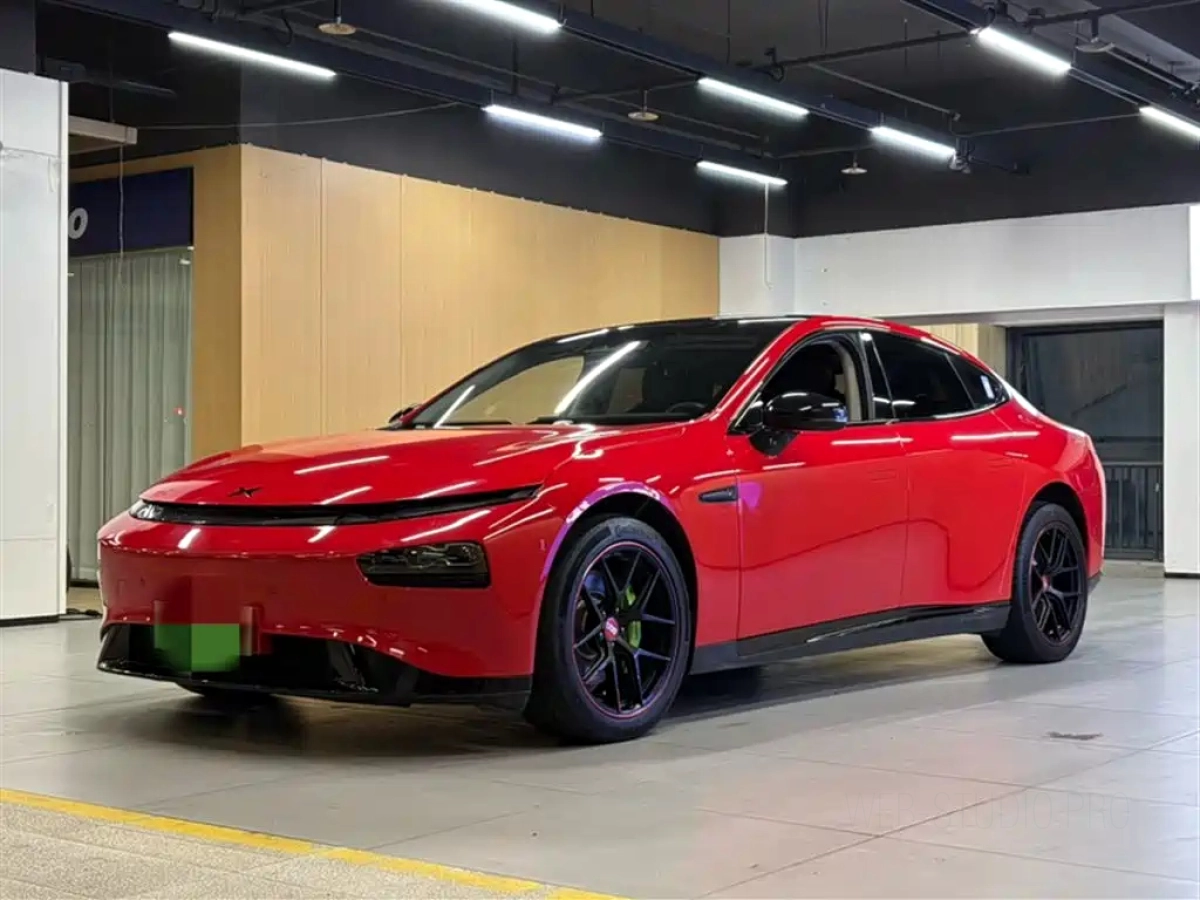 XPENG MOTORS P7  2021