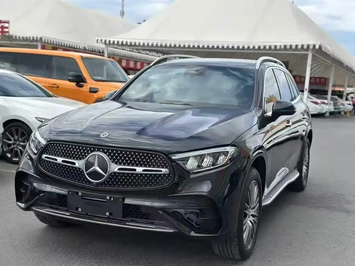 MERCEDES BENZ GLC