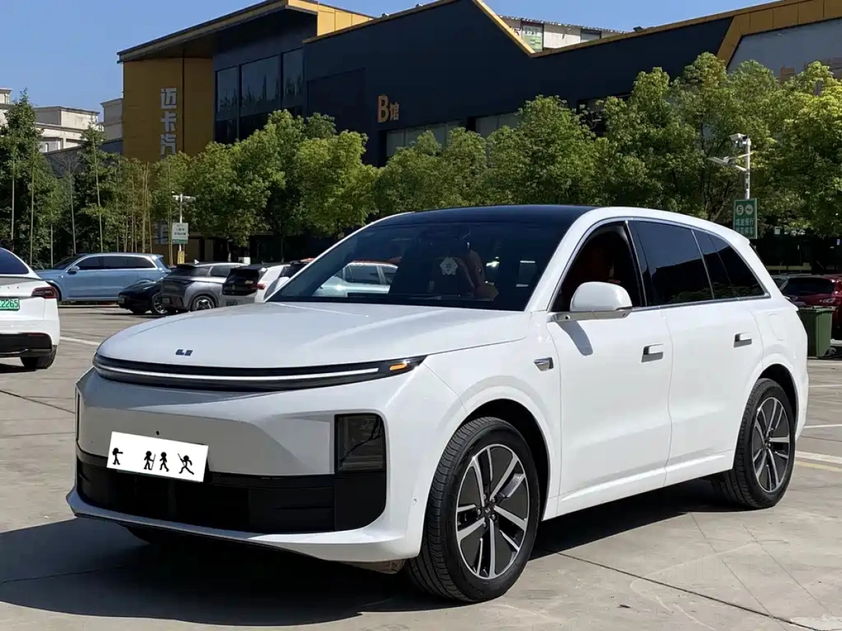 LI AUTO L6