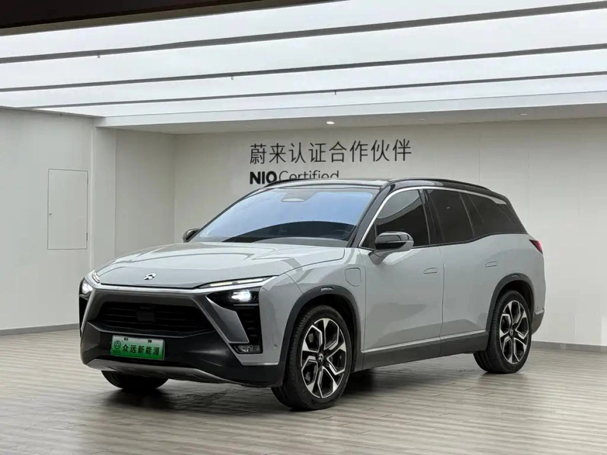 NIO ES8